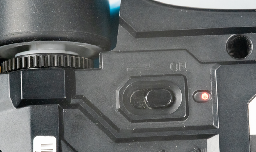 趁儿子睡着，偷偷拆了他价值350的跑车，没想到这车还带差速器！图10