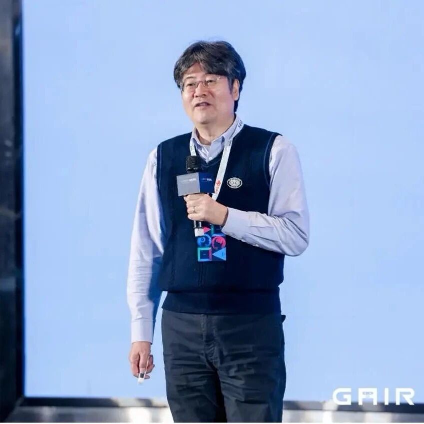 海光CPU创始人唐志敏：异构计算已成必然，软件决定芯片胜负丨GAIR 2025