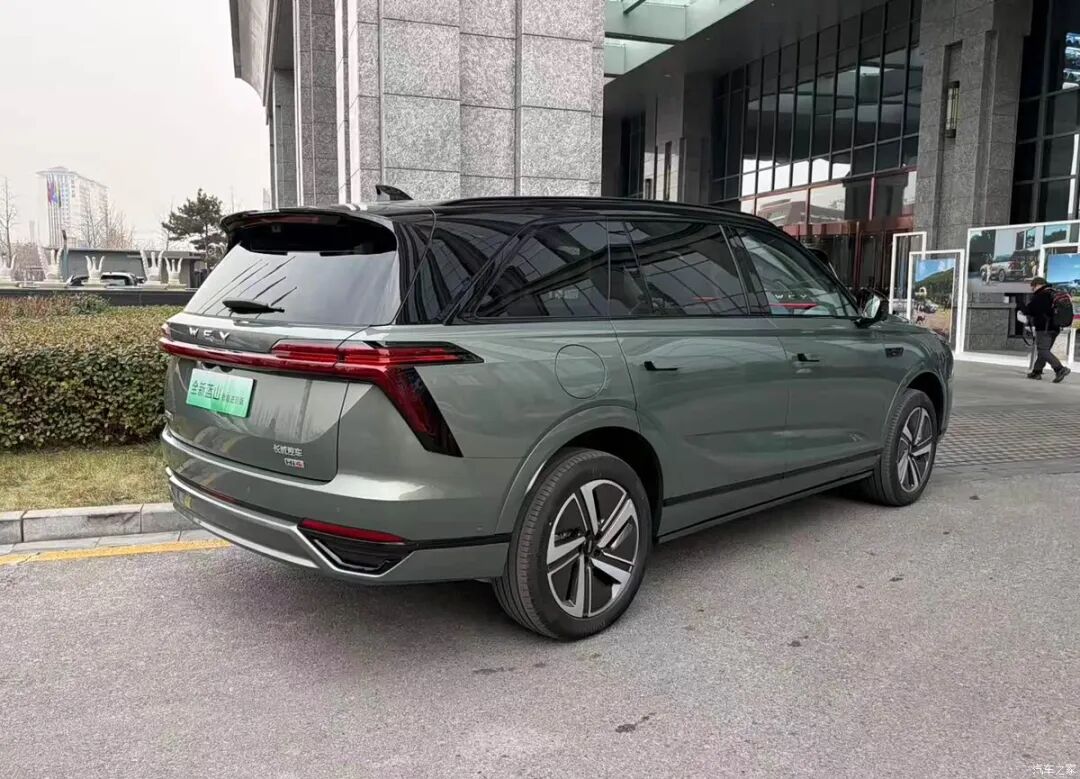 限时27.58万起！六座插混SUV ，选它还是理想i8、小鹏G9？图11