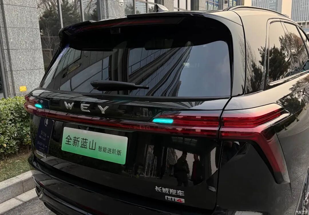 限时27.58万起！六座插混SUV ，选它还是理想i8、小鹏G9？图13