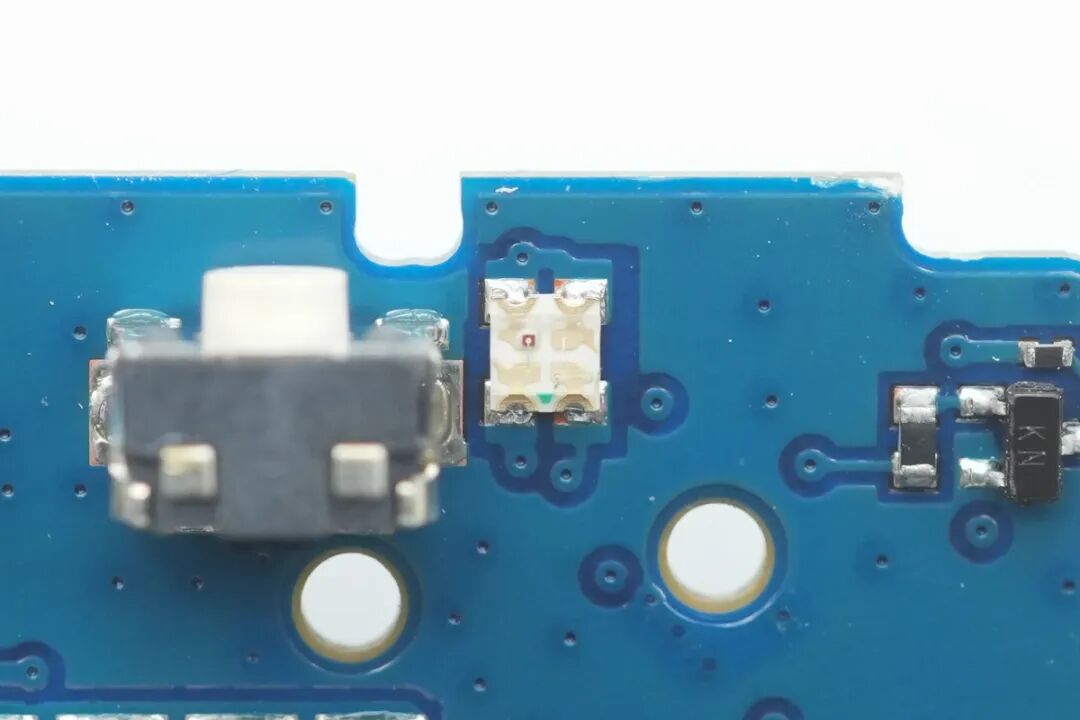 拆解报告：小米磁吸充电宝5000mAh 7.5W图51