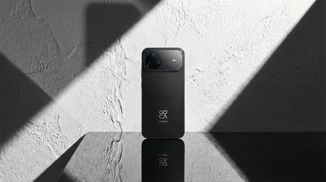 前后双红枫+AI构图！nova 15 Pro上手：中端机市场要洗牌了图3