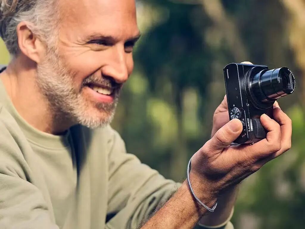 被手机影像干趴,佳能要放弃自产低端相机,Vlog相机成最后避风港?图10