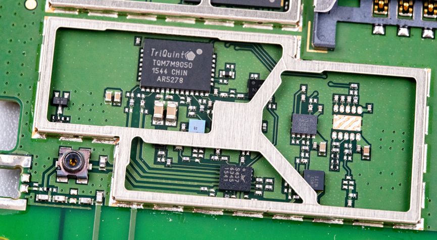 12年不鼓包的锂电池！拆解中兴古董随身Wi-Fi，DC-DC电路设计有点意思！图21