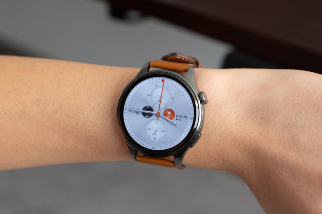 小米 Xiaomi Watch 5 体验：全智能手表，「智能」在哪？图1