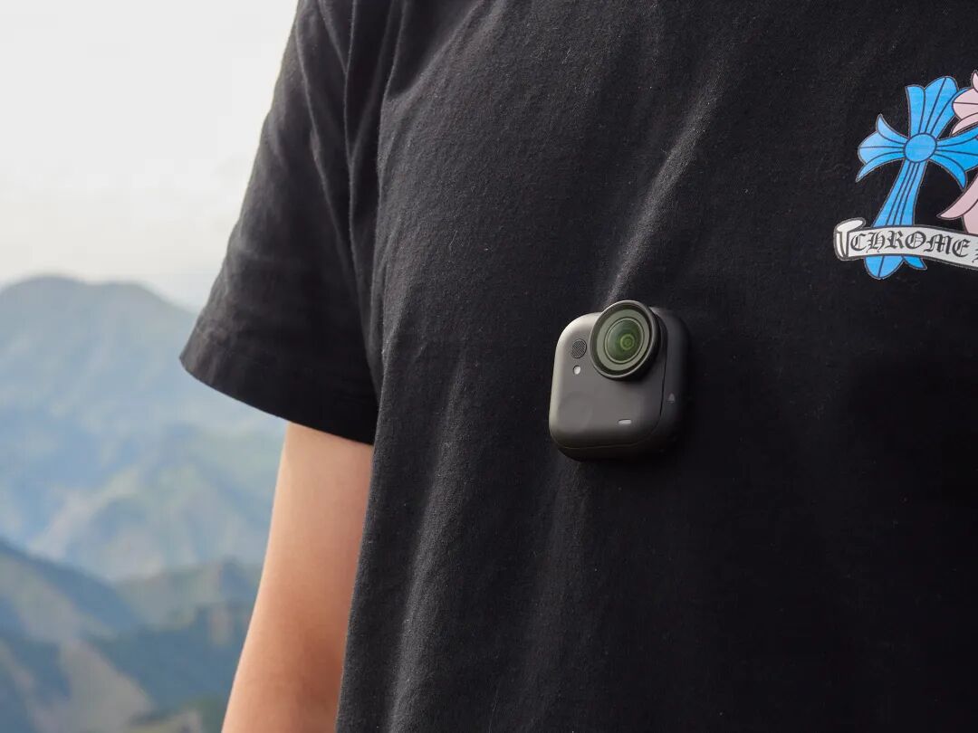 户外影像的2025年：性能内卷退潮，无感体验爆发，大疆影石双雄争霸图13