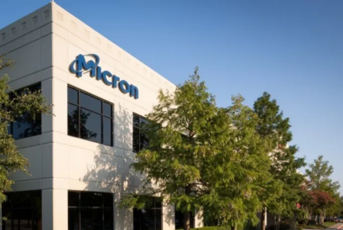 继英伟达之后，又一美国芯片巨头退出中国市场，阿斯麦CEO首次表态图2