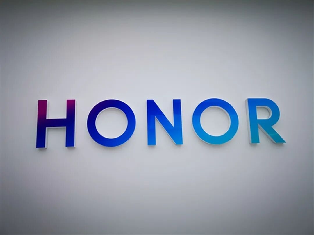 中国关税新增多个机器人税目，荣耀已暂停小平板项目，火山引擎成春晚独家AI云合作伙伴，宁德时代入股水电站，这就是今天的其他大新闻！图8