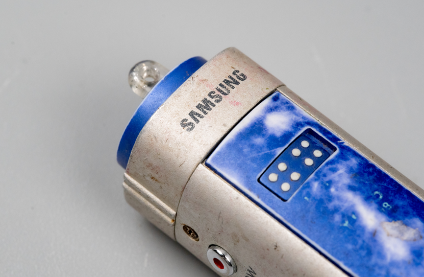 拆解一台2003年卖1200元的MP3，看看三星当年有多赚钱！图7