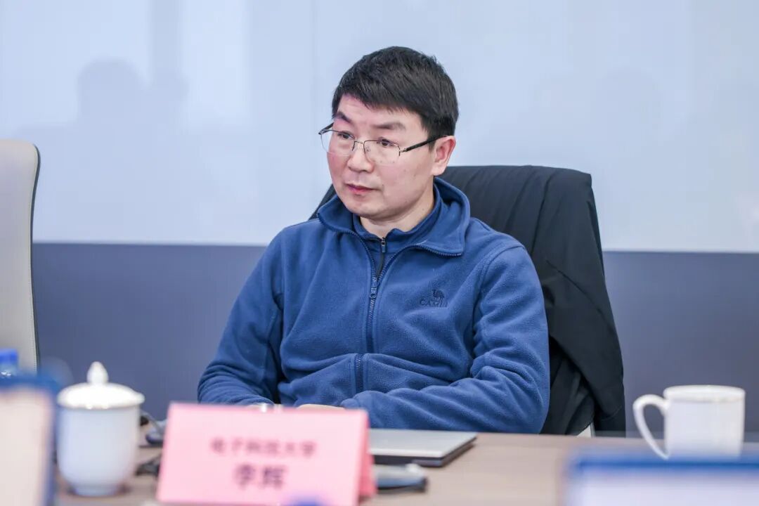 RISC-V研究生选修课先导班第四次会议成功举办图4