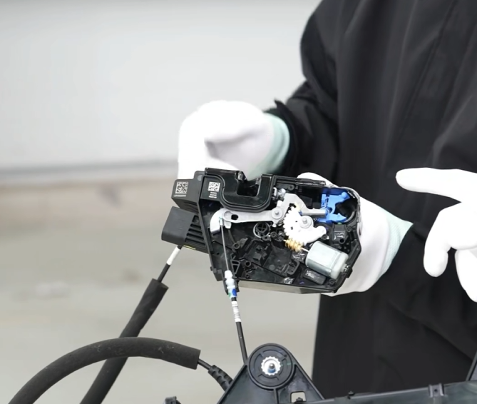 雷军用一场4小时的直播，正面回应了所有质疑图12