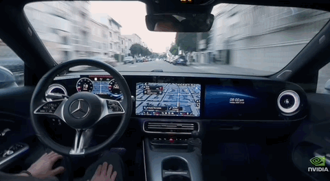 老黄All in物理AI！最新GPU性能5倍提升，还砸掉了智驾门槛图11