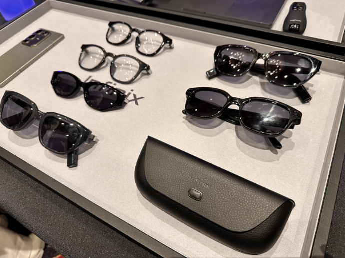 CES 2026：Micro LED车载/眼镜新品扎堆亮相图14