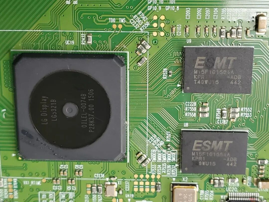 拆解十年前价值3万的电视:没想到SoC散热藏 “玄机”图29