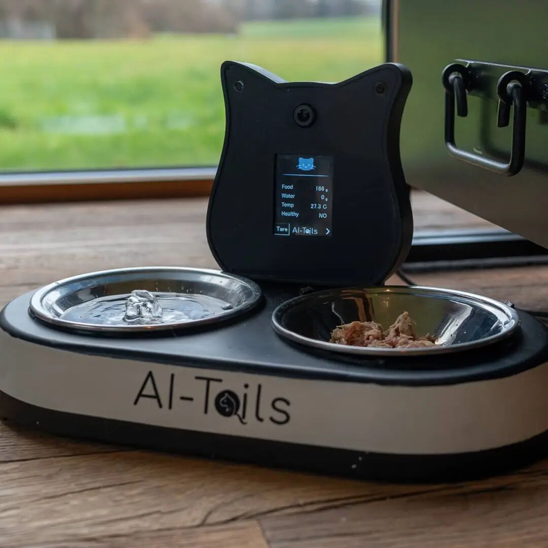 逛完CES 2026我绷不住了，AI产品一个比一个抽象，简直是华强北年度述职大会图7