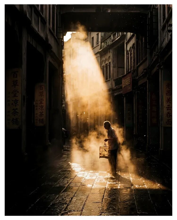 「死了么」App登顶第一,团队回应/黄仁勋痛批「AI末日论」:对社会无益/小米17 Air原型机曝光图3