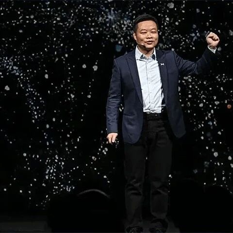 小鹏今年将推4款新车，冲击55万-60万销量目标｜36氪独家