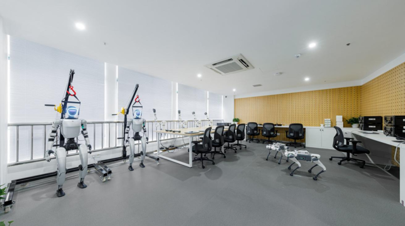 小智一周要闻 | 智元登顶人形机器人出货量榜首；强脑科技获约20亿元融资图5