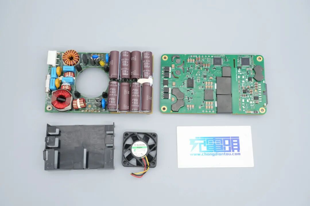 SYNQOR AQ0400MU12EACFD 400W医疗级电源板方案解析图51