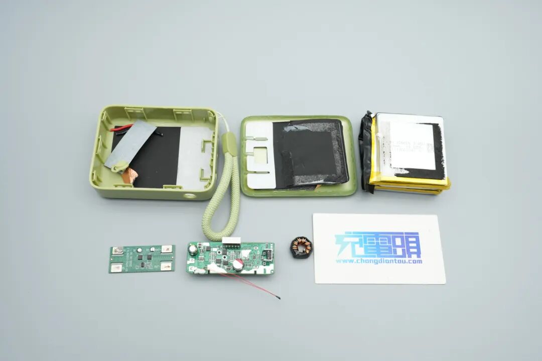 拆解报告：宏百纳10000mAh半固态电池移动电源图55