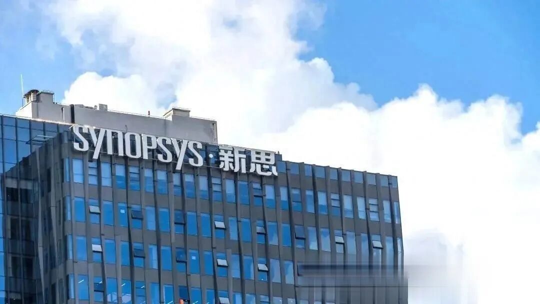 新思CEO：内存短缺将延至2027年！图2