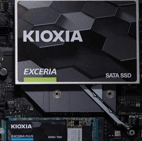 铠侠，任命新任CEO