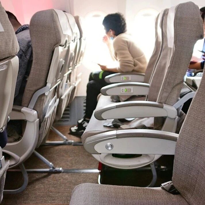 治理“锁座”出现奇招，窗口座位恐更难搞