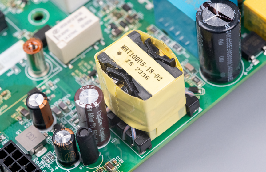 欧拉汽车7kW交流充电桩拆解，发现做工不错，尤其是接地设计值得一看！图55