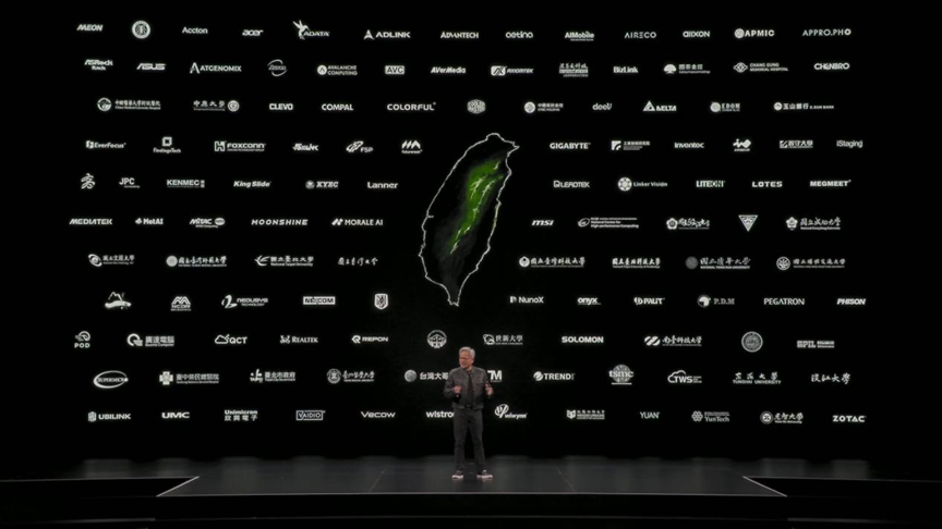 &ldquo;万亿美元晚宴&rdquo;内幕：谁坐在英伟达台湾权力桌前？图2