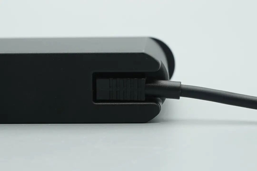 拆解报告：联想265W USB-C电源适配器图9