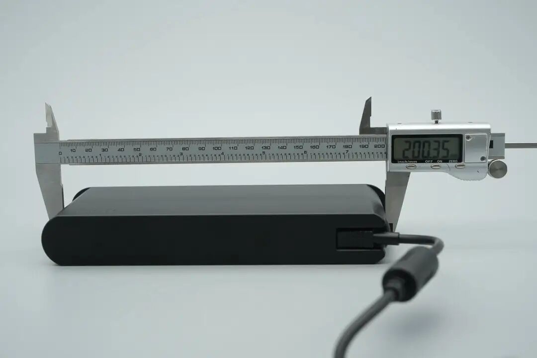 拆解报告：联想265W USB-C电源适配器图13