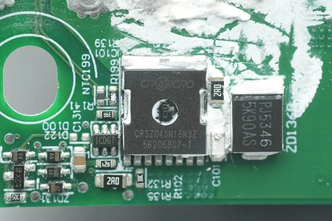 拆解报告：联想265W USB-C电源适配器图70