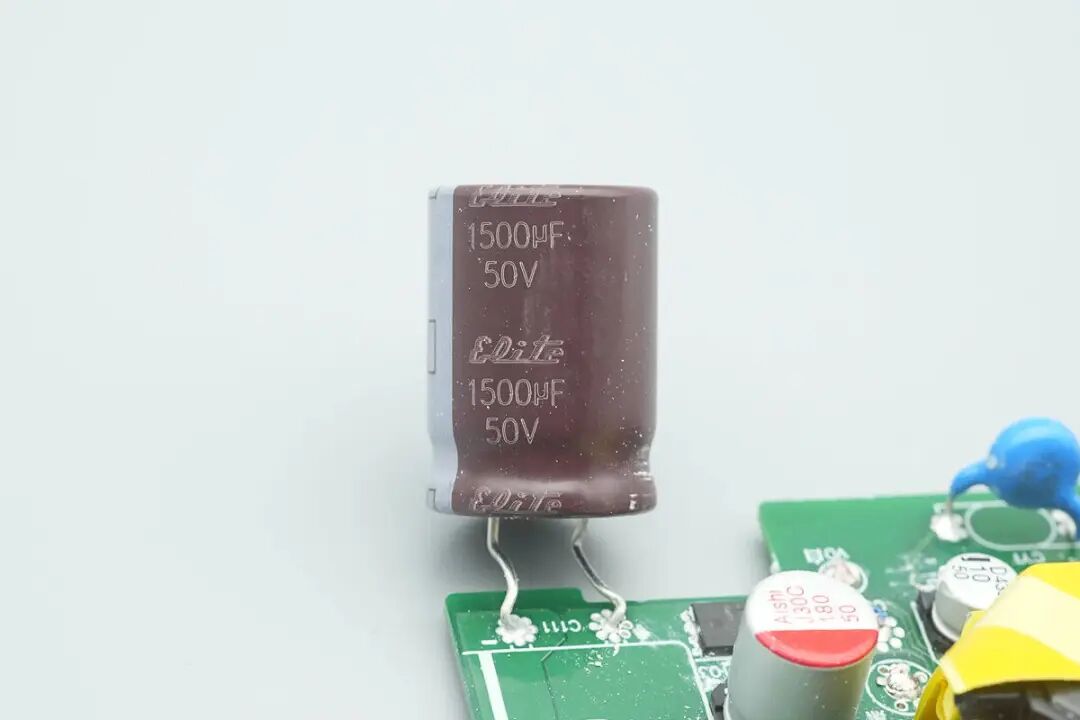 拆解报告：联想265W USB-C电源适配器图74