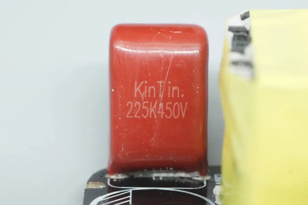 拆解报告：倍思140W 3C1A四口氮化镓充电器图57