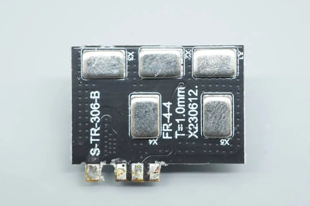 拆解报告：倍思140W 3C1A四口氮化镓充电器图59