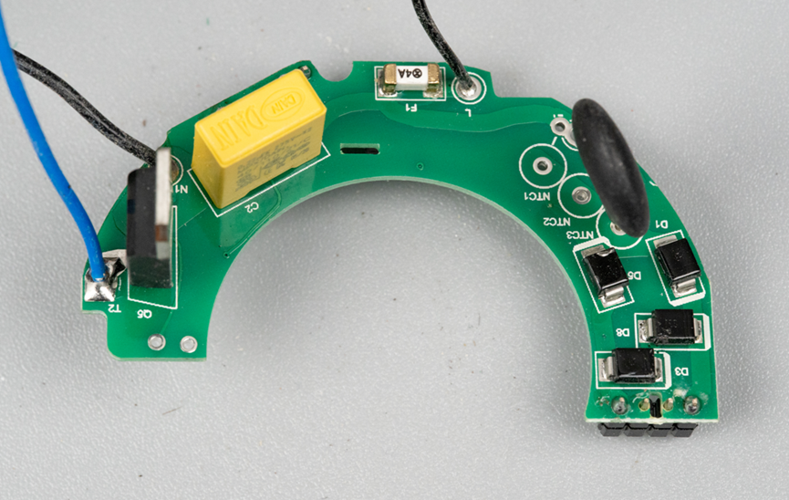 粉丝花890元买了个戴森吹风机,我拆解之后,感觉自己捅了大漏子!图24