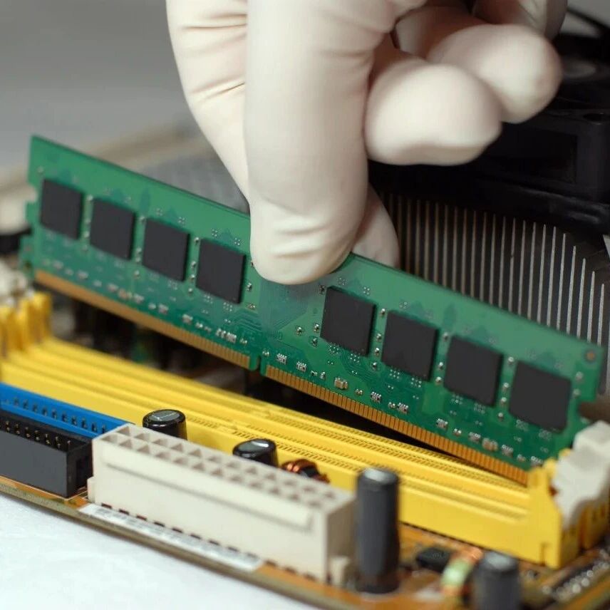 突破存储技术瓶颈，科学家发现新型磁存储材料