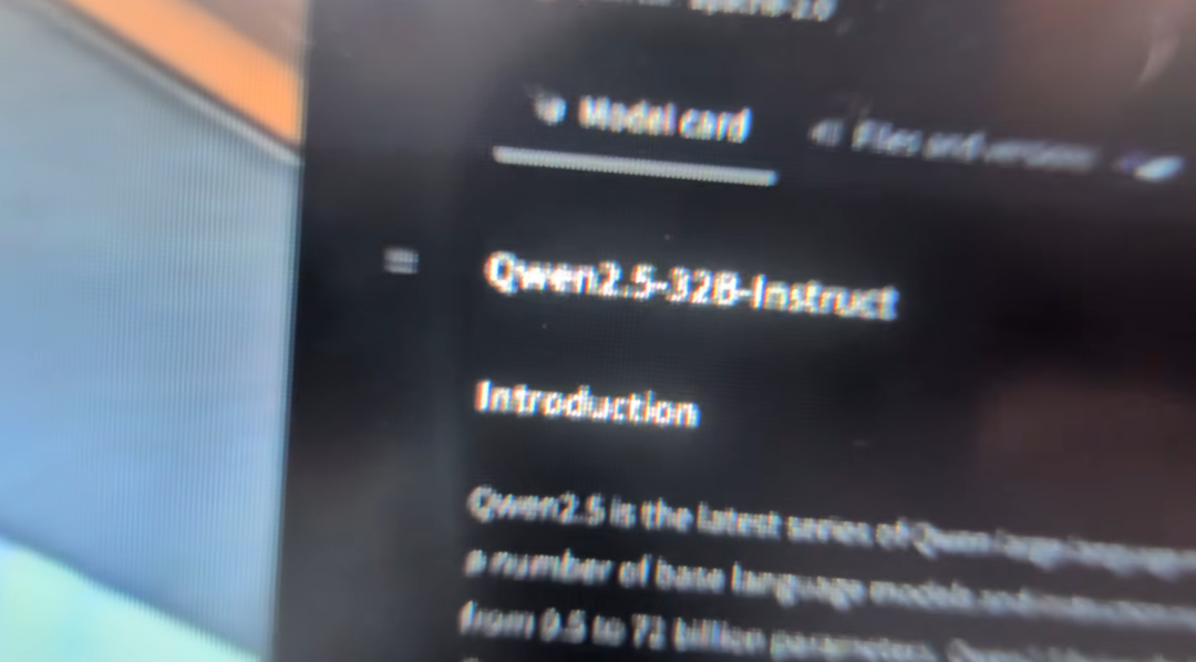 全球最大游戏博主「偷师」DeepSeek，爆改国产大模型干翻 ChatGPT图13