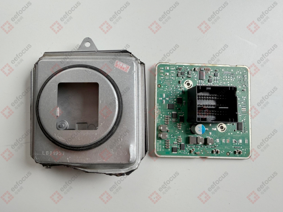 暴力拆解小米YU7大灯驱动板：国际大厂控场，国产芯扛大梁图2