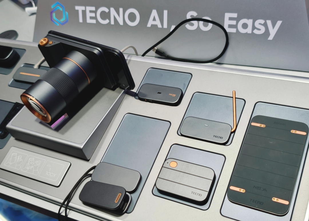 今年的MWC，手机厂商们都开始&ldquo;不务正业&rdquo;了。。。图8