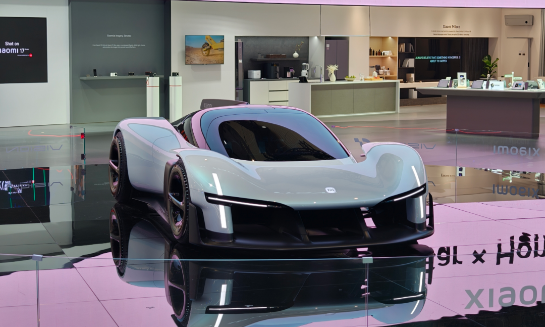 今年的MWC，手机厂商们都开始&ldquo;不务正业&rdquo;了。。。图31