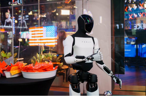 AI还能这么玩？特斯拉、影石Insta360都来AWE新国际展区了！更多&ldquo;新奇特&rdquo;产品提前看图4