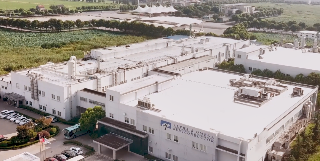 全球首条35微米功率半导体超薄晶圆工艺及封装测试生产线在上海建成图2