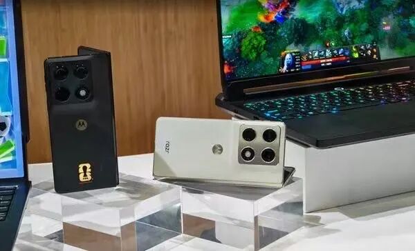 中国科技炸场欧洲！手机跳舞、变身单反、眼镜读唇语...还有国产超跑惊呆老外，夯爆了！图35