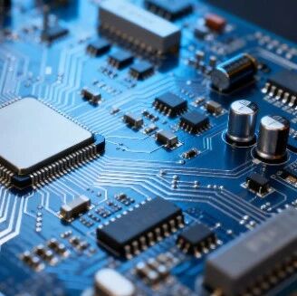 存储价格彻底失控；美国拟将AI芯片出口管制扩展至全球；对标苹果，小米自研芯片将年更