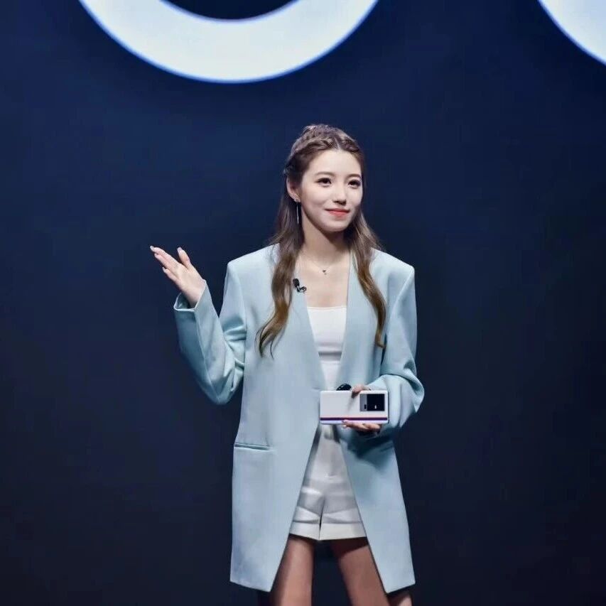 前vivo手机明星产品经理宋紫薇创办「薇光点亮」，获红杉、蓝驰、蚂蚁、鼎晖超亿元融资丨智能涌现独家