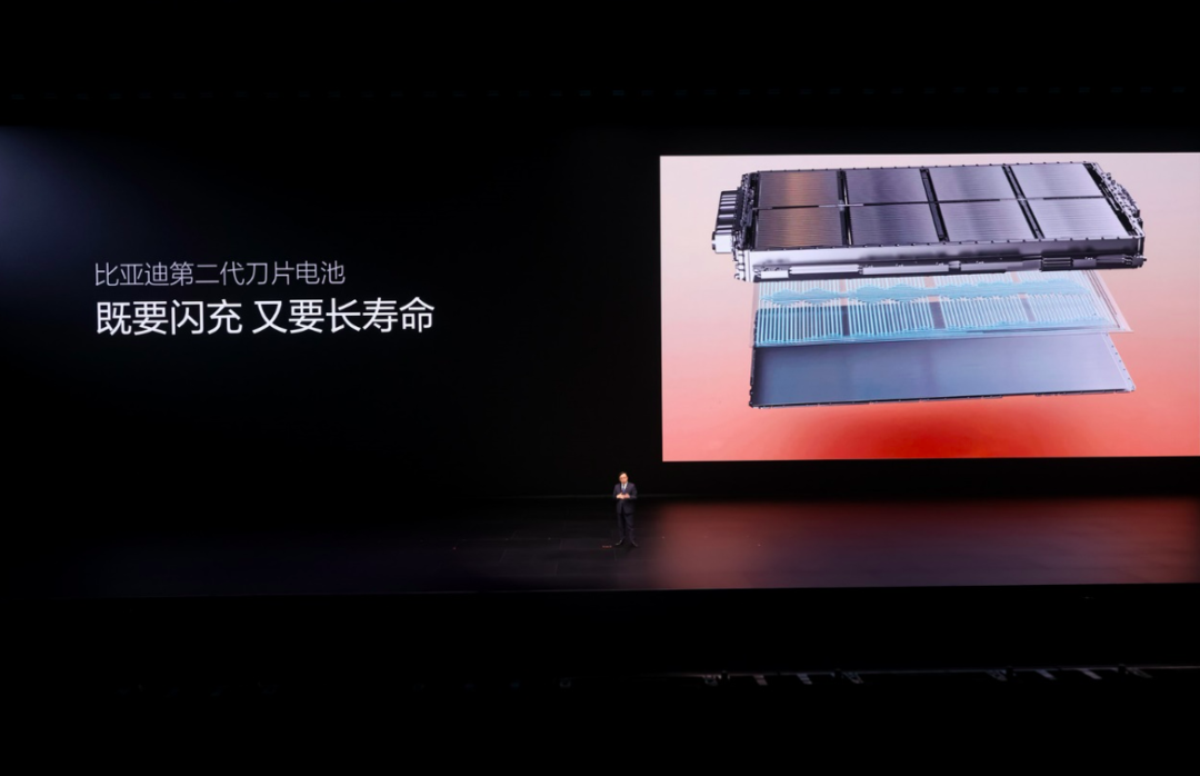 发布1500kW闪充后，比亚迪如何缓解「伤电池」焦虑？图2