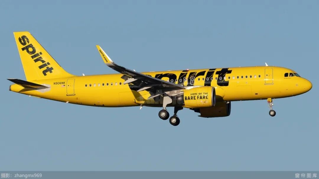 精神航空破产好转，重新征召旧飞行员图1