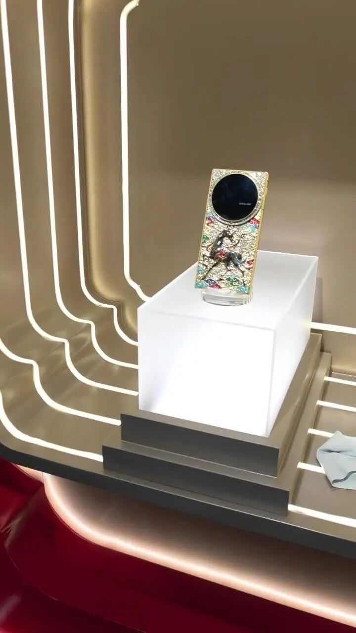 腾讯回应OpenClaw之父指责其“抄袭”；微信来电能忽略了；苹果回应“购买iPhone后换屏退货赚差价”；李云飞辟谣比亚迪不建桩...图4