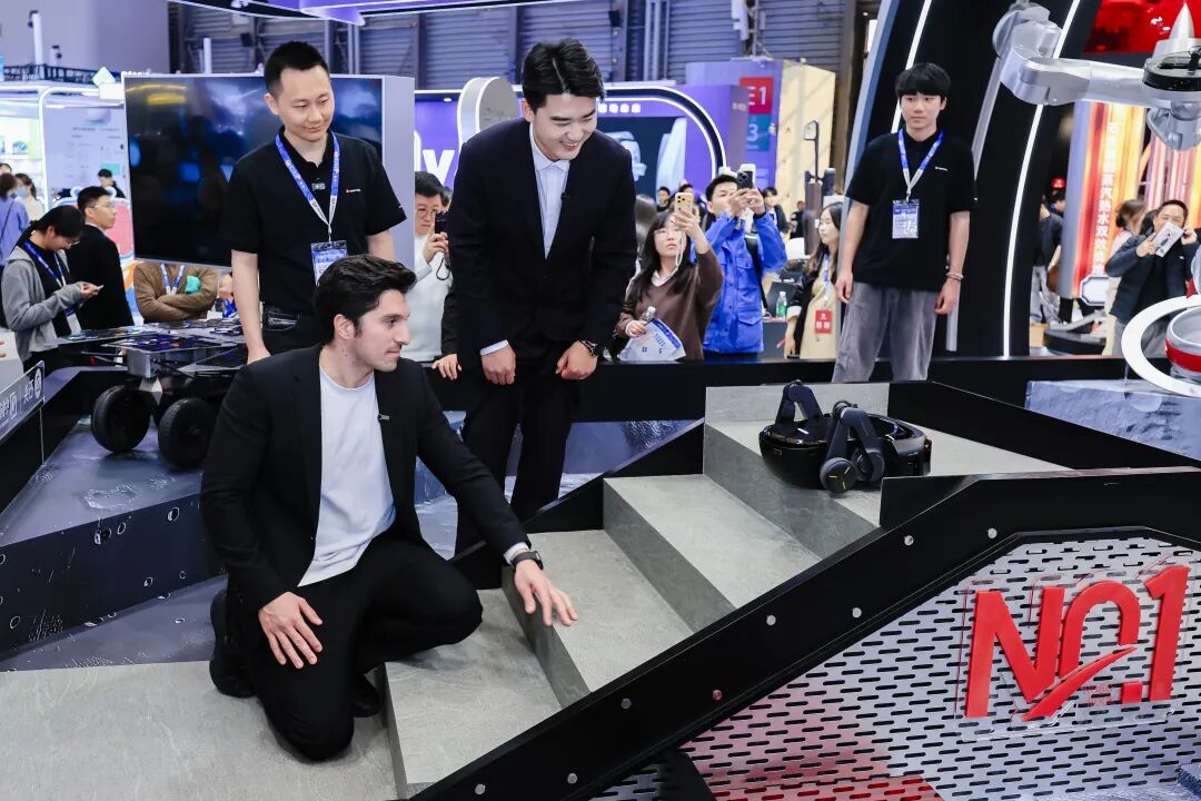 8.8cm越障背后：石头科技在赌一个“反常识”的未来图18